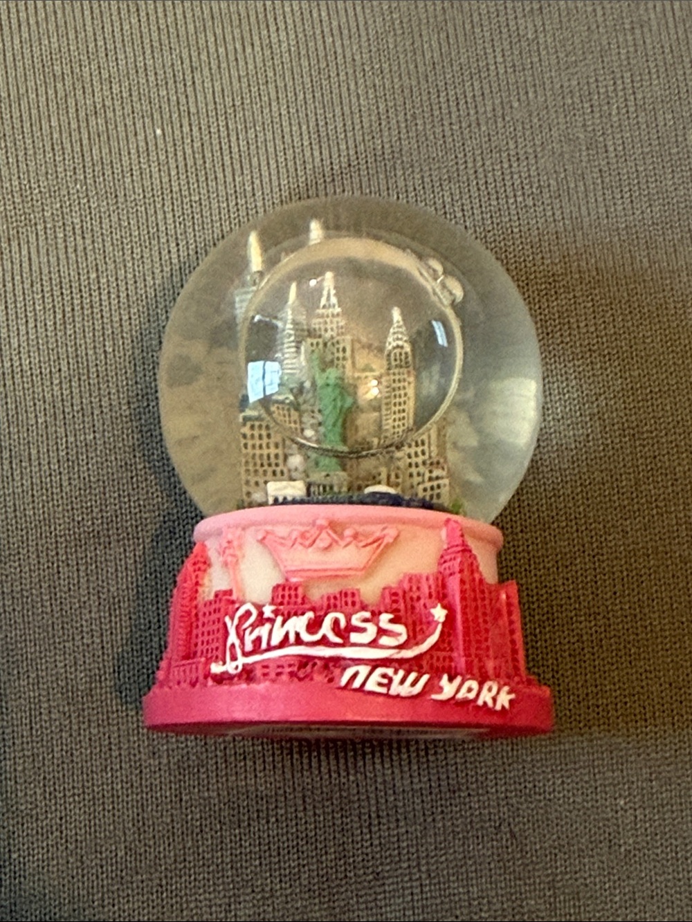 Princess Pink New York Princess Snow Globe